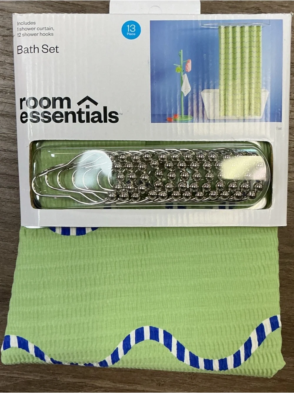 Room Essentials 13-piece bath set includes shower curtain shower & hooks.